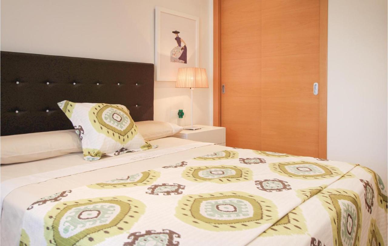 Gorgeous Apartment In El Campello With Wifi Buitenkant foto